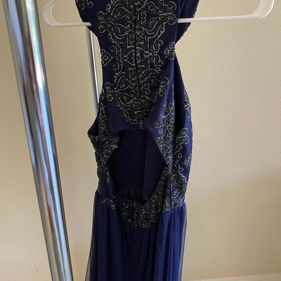 Long Royal blue sequin backless halter dress - Picture 2 of 3